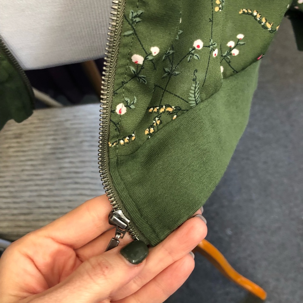 Polyester jacket - Picture 5 of 5